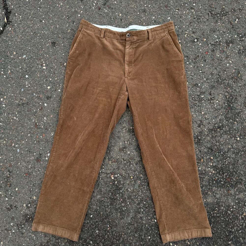 L.L.Bean Men's Brown Classic Fit Corduroy Pants 40 x 30